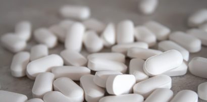 White Armodafinil tablets representing medication side effects management
